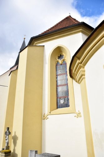 H3 - Jedno z oken kostela