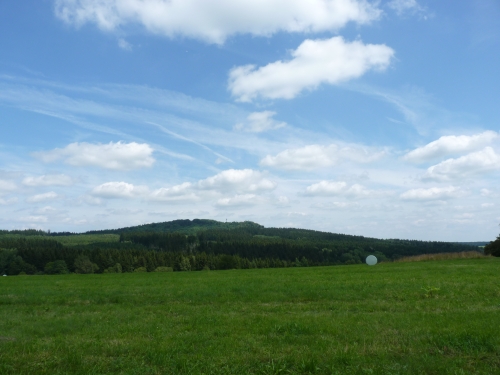 M16 - Podhorní vrch při pohledu z okraje kopce
